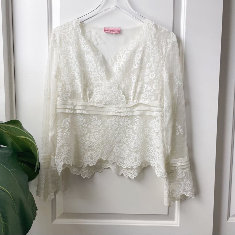 Vintage Bandolino Petite Off White Lace Blouse Long Sleeve Romantic